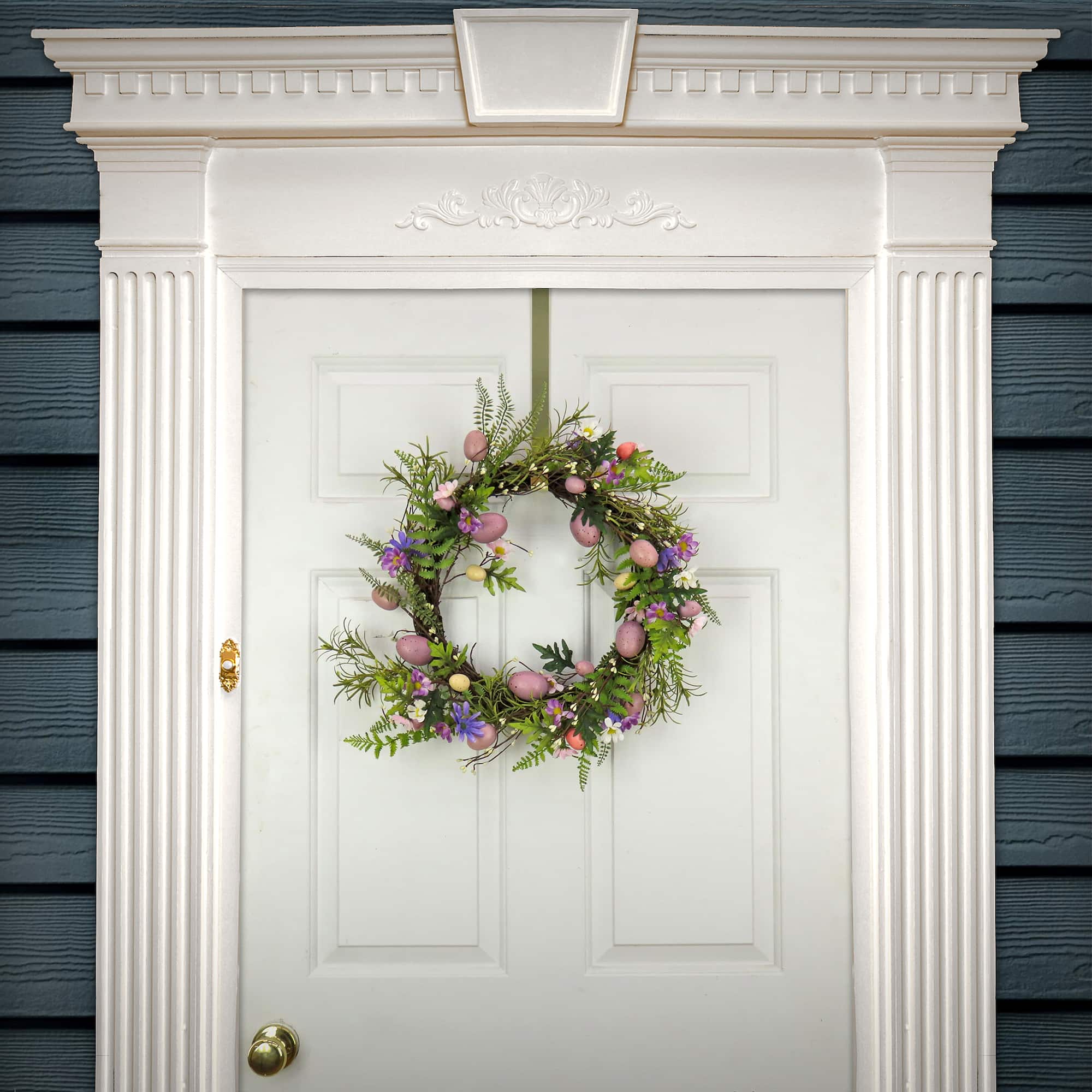 22" Pink Eggs, Flowers & Ferns Wreath